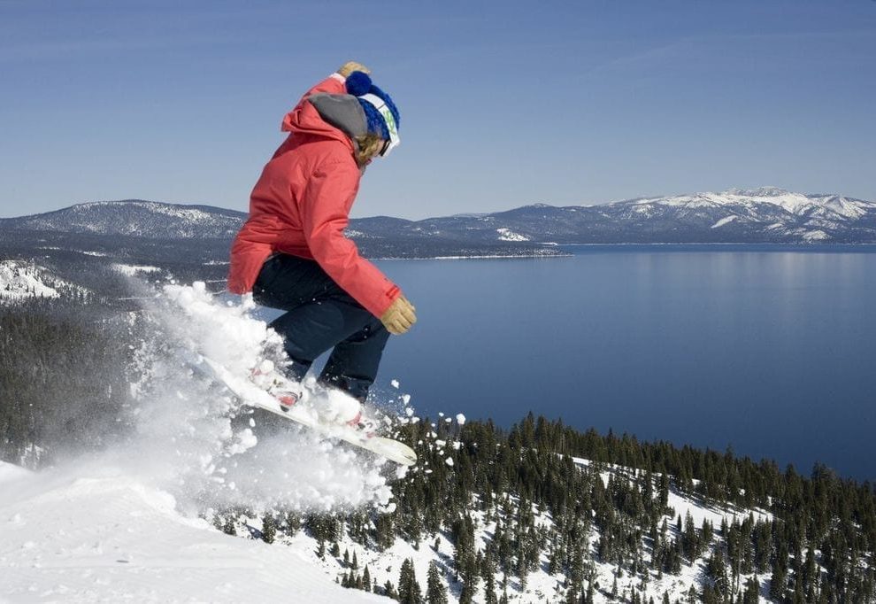 Lake Tahoe Sledding - Go Tahoe North